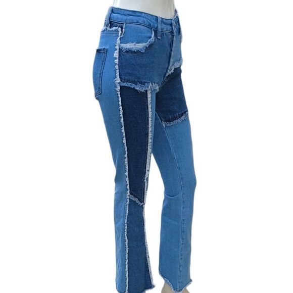 684145..Almost Famous Denim Patchwork Flare Jeans Size 3, W26" 30"Inseam  9"Rise - Picture 3 of 7